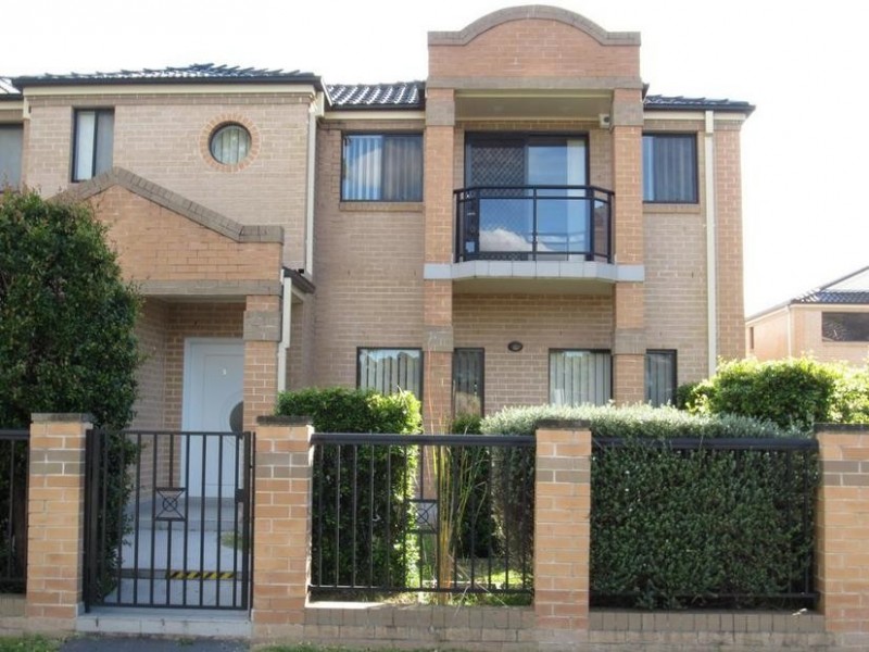 2/19-23 Central Avenue, Chipping Norton NSW 2170