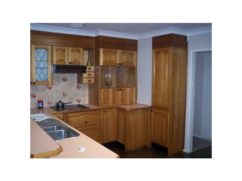 11 Longstaff Ave, Chipping Norton NSW 2170