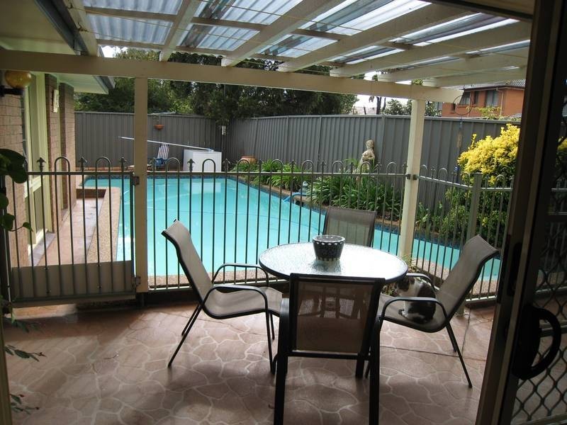 3 Cosford close, Chipping Norton NSW 2170