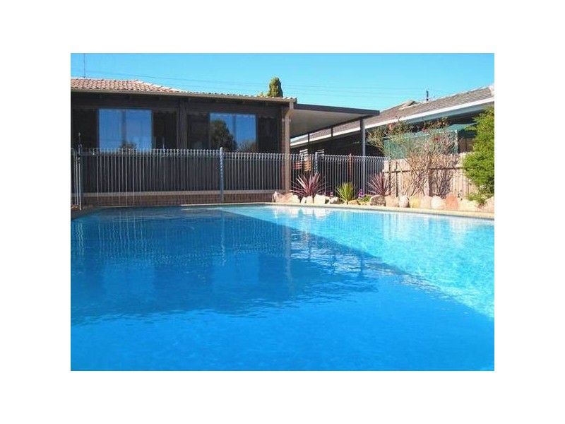22 Bobin Crescent, Sadleir NSW 2168