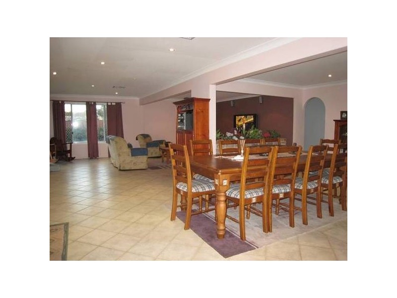 Chipping Norton NSW 2170