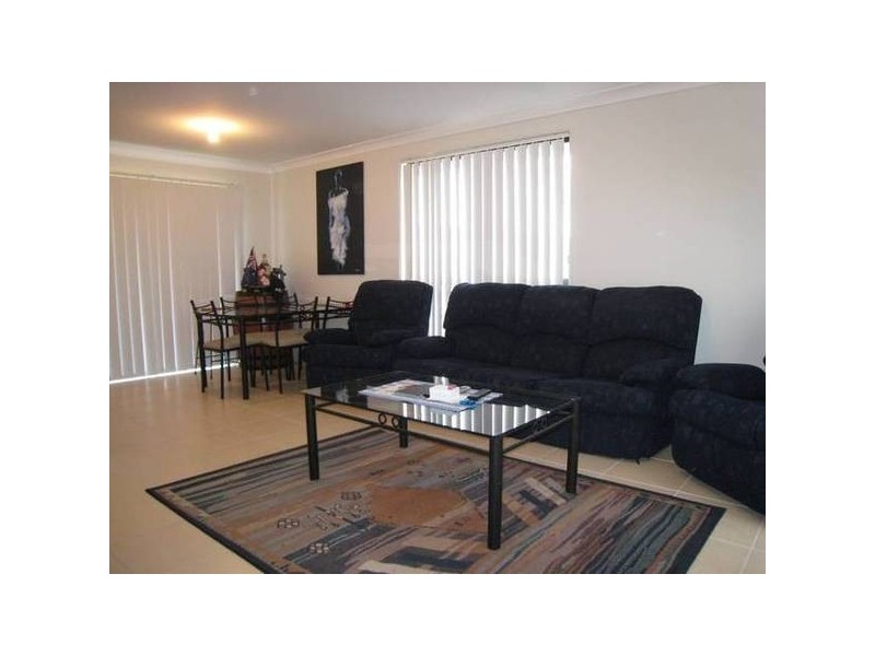 13b Bratsell Street, Chipping Norton NSW 2170