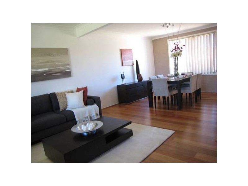 12 Ernest Avenue, Chipping Norton NSW 2170