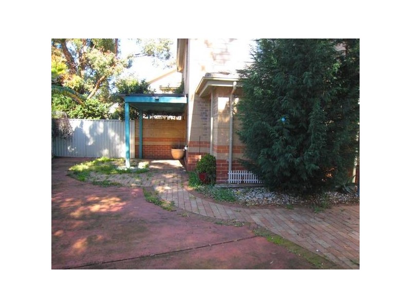 11/11-13 Armata Court, Wattle Grove NSW 2173