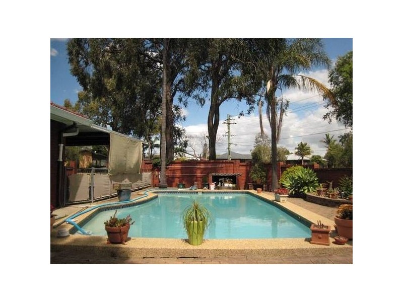 Chipping Norton NSW 2170