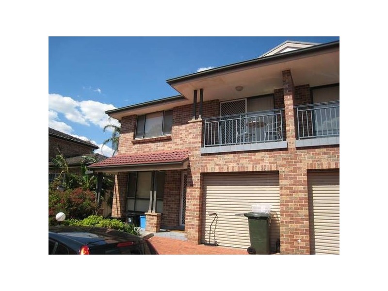2/193a Epsom Road, Chipping Norton NSW 2170