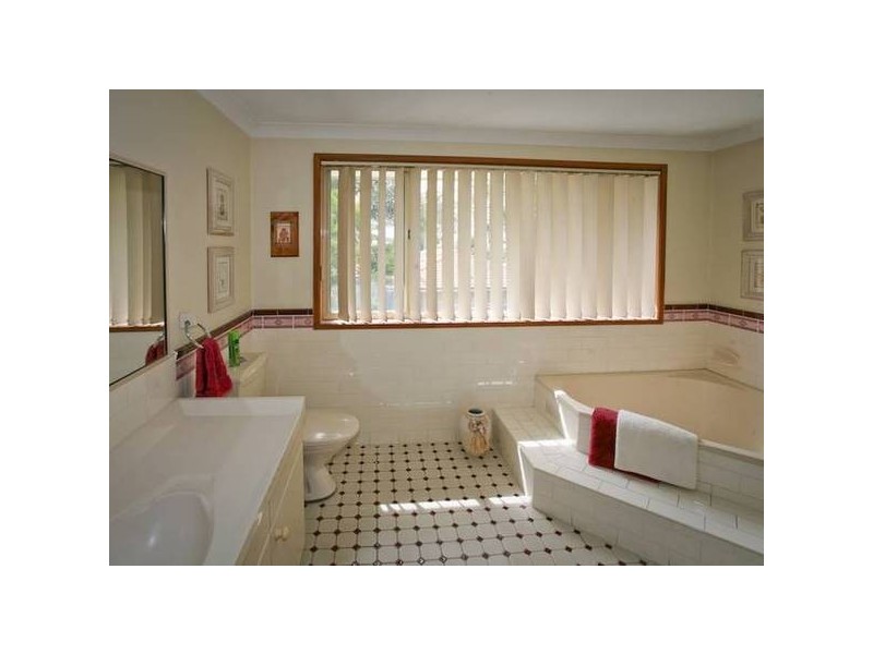 Chipping Norton NSW 2170