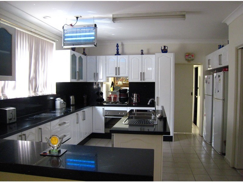 Chipping Norton NSW 2170