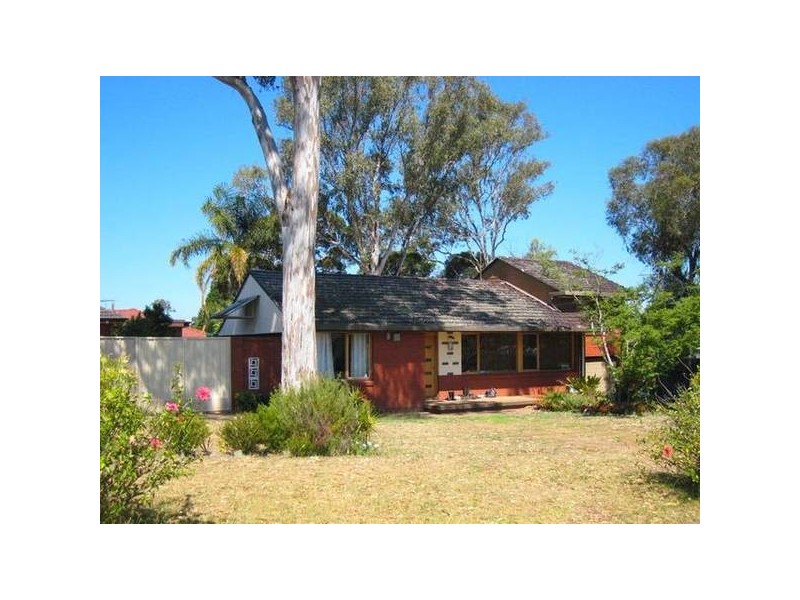 30 Josephine Cres, Moorebank NSW 2170