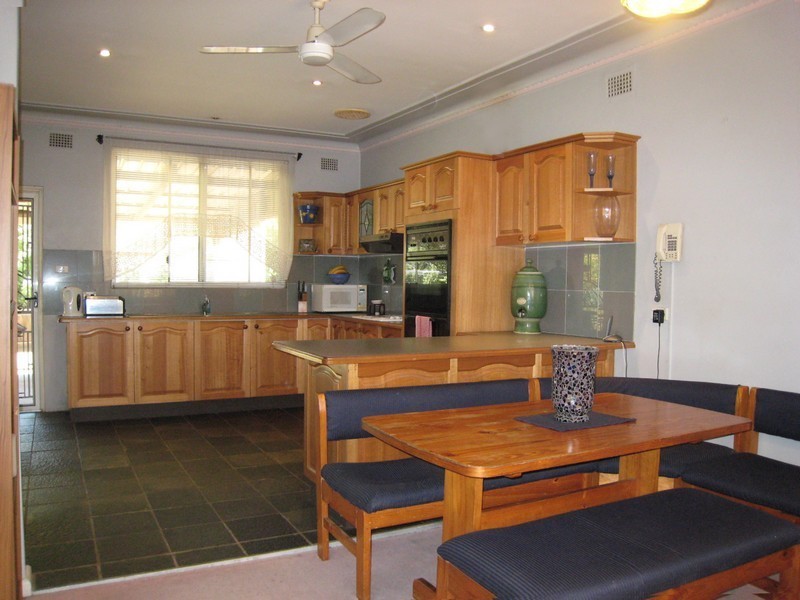 Chipping Norton NSW 2170