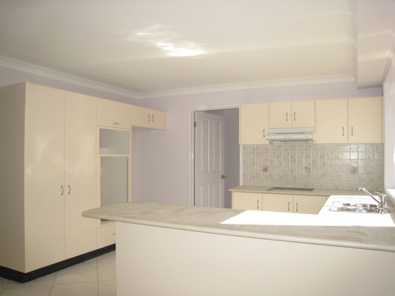 3/127 Epsom Road, Chipping Norton NSW 2170