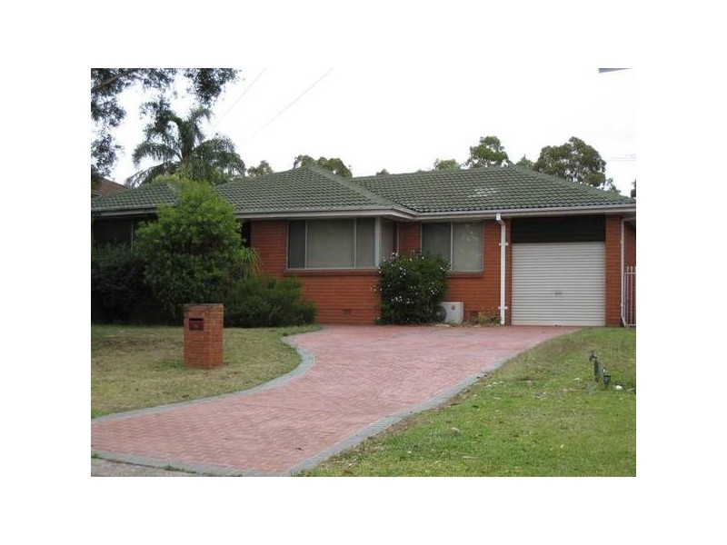 56 Bungarra Crescent, Chipping Norton NSW 2170