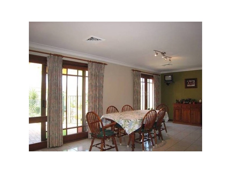 Chipping Norton NSW 2170