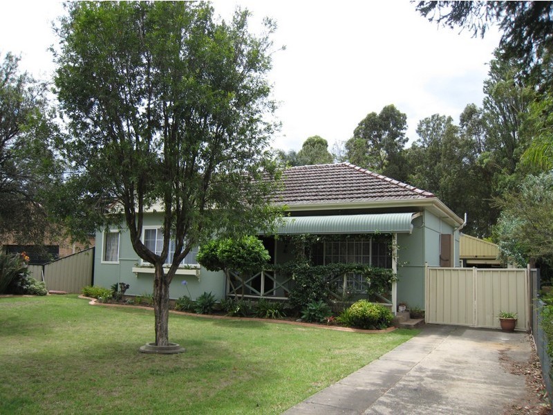 14 Swain Street, Moorebank NSW 2170