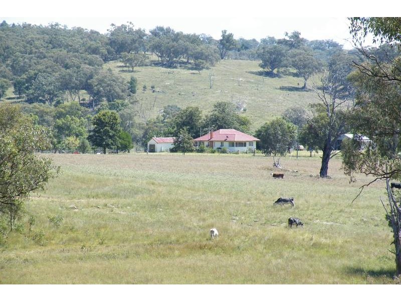 …. New England Hwy, Willow Tree NSW 2339