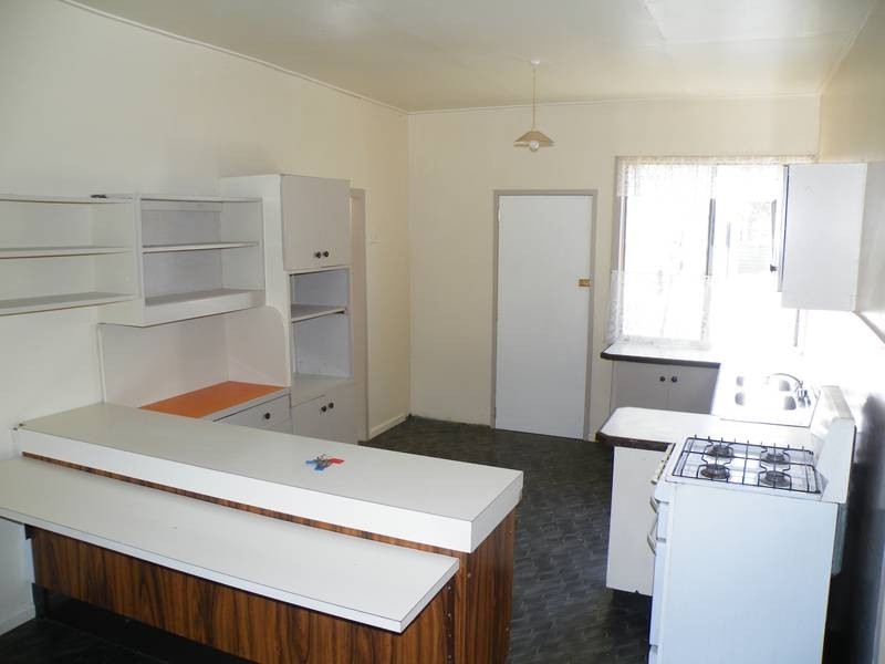 1 Warra Street, Ardglen NSW 2338