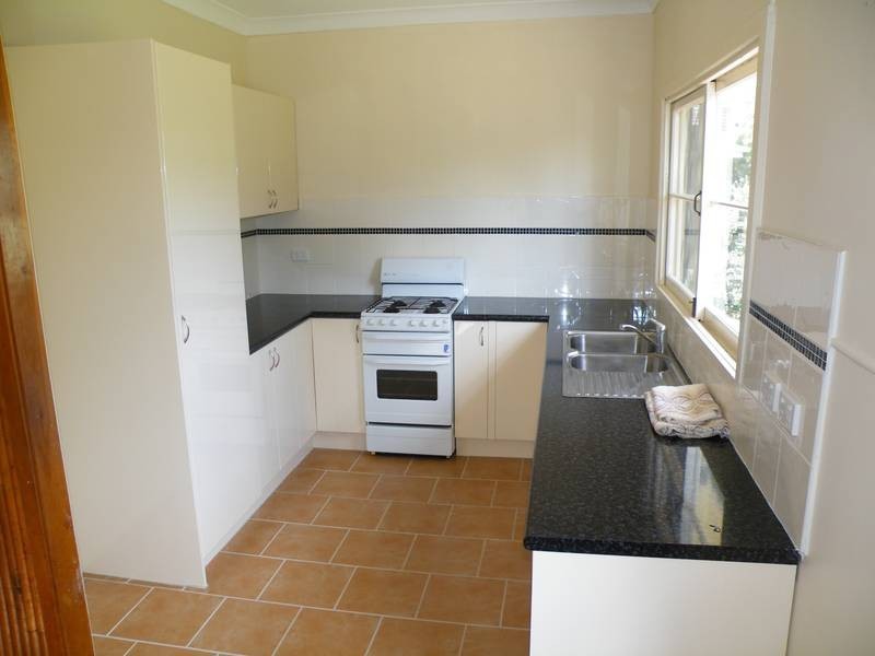 14 Centre Street, Quirindi NSW 2343