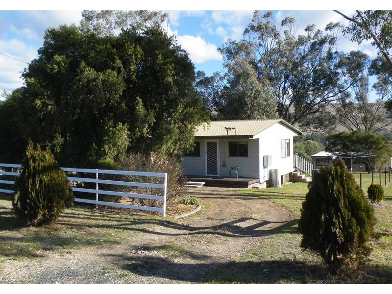 51 Hall Street, Willow Tree NSW 2339