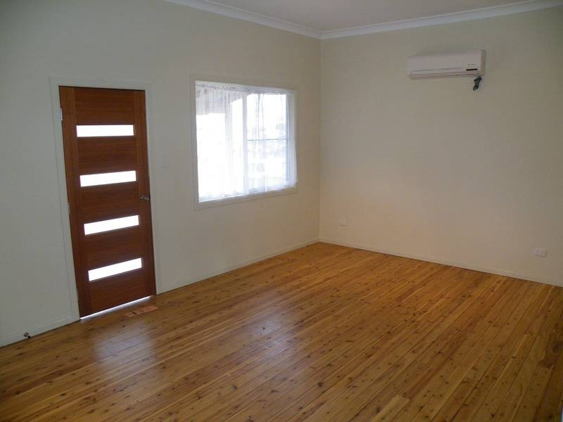 162 Hawker Street, Quirindi NSW 2343