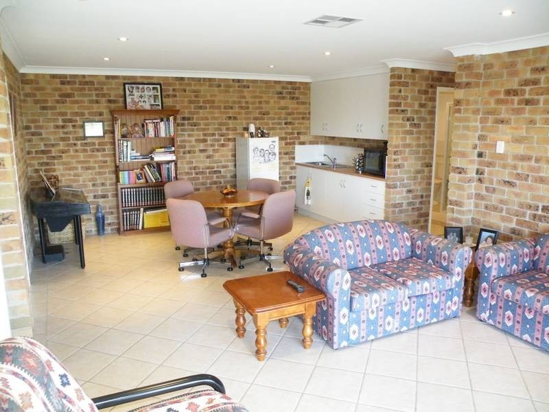 25 Ray Carter Drive, Quirindi NSW 2343