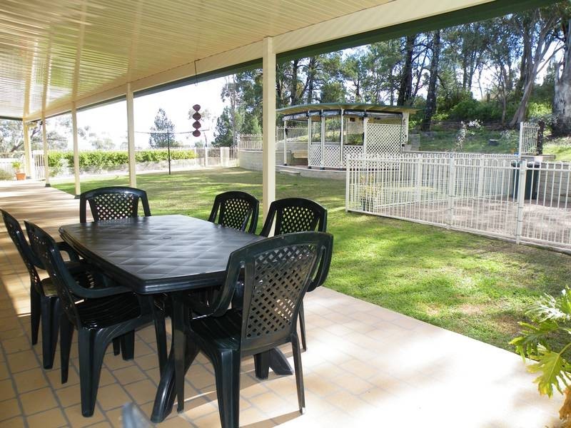 25 Ray Carter Drive, Quirindi NSW 2343
