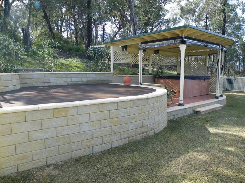 25 Ray Carter Drive, Quirindi NSW 2343