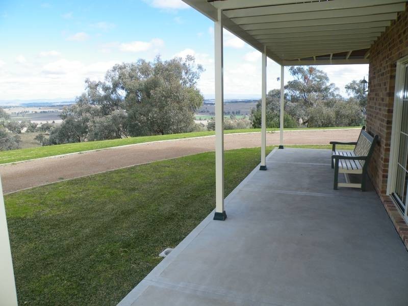 25 Ray Carter Drive, Quirindi NSW 2343