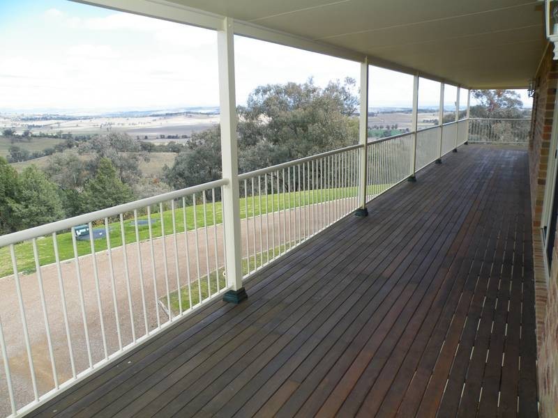 25 Ray Carter Drive, Quirindi NSW 2343