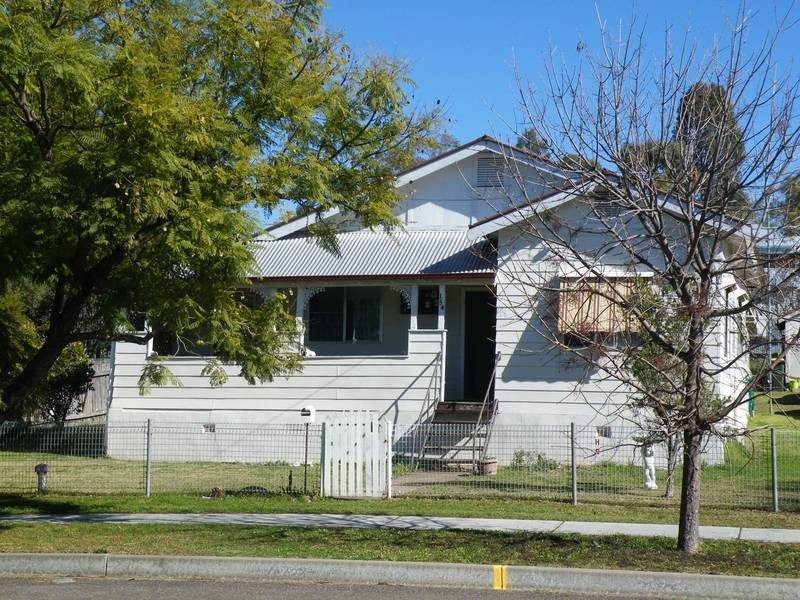 154 Hawker Street, Quirindi NSW 2343