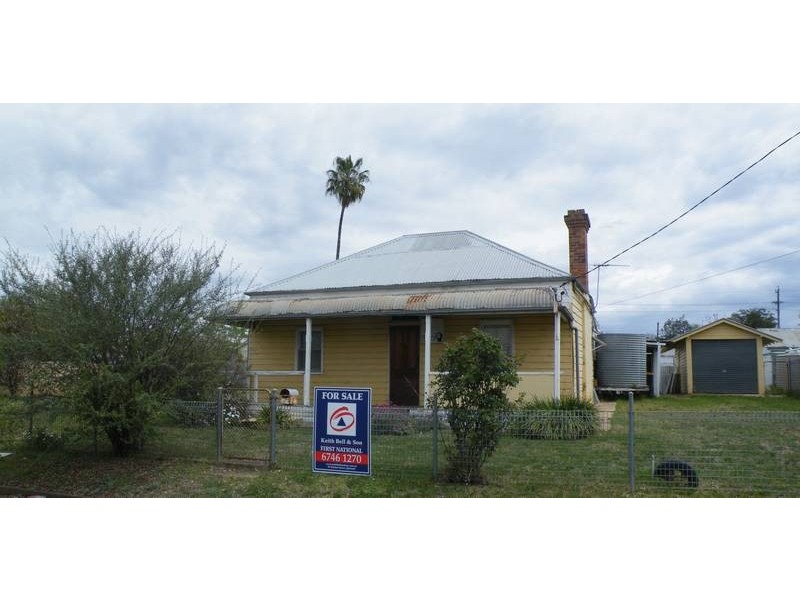 76 Church Ave, Quirindi NSW 2343