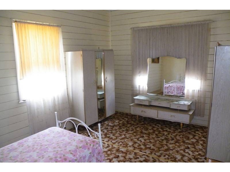 15 Pollock Street, Quirindi NSW 2343