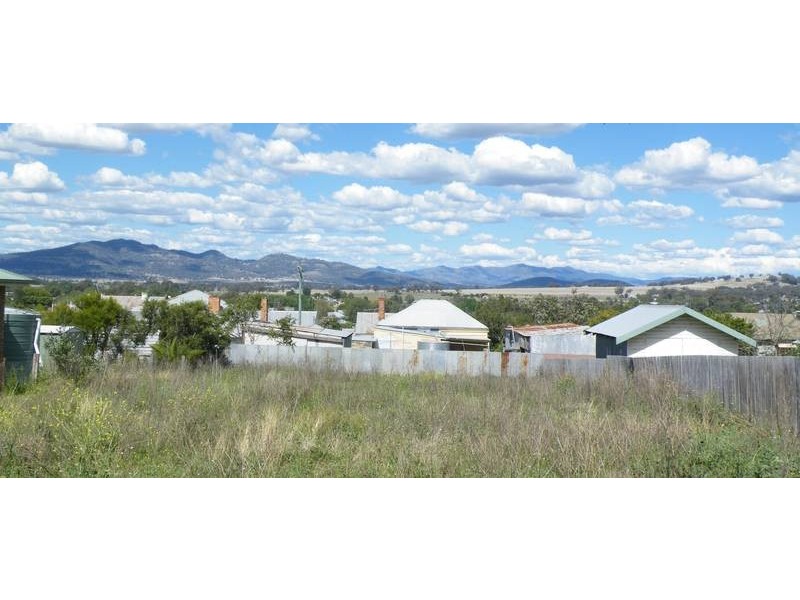 73 Hill Street, Quirindi NSW 2343