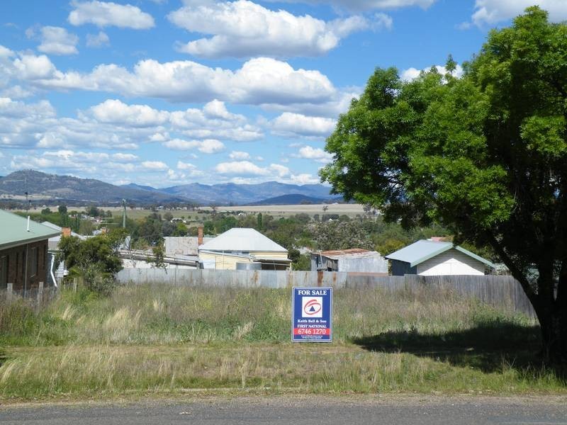73 Hill Street, Quirindi NSW 2343