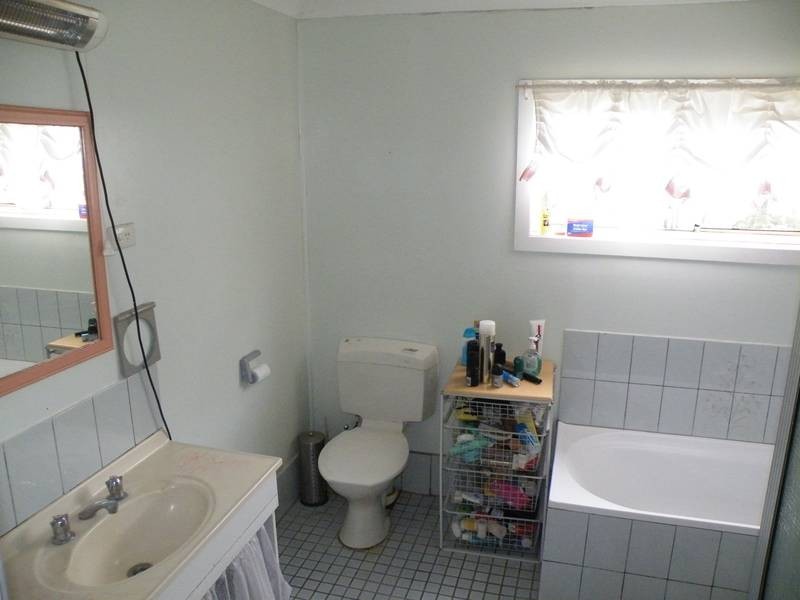 18 New England Highway, Willow Tree NSW 2339