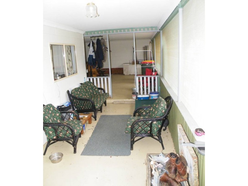 18 New England Highway, Willow Tree NSW 2339