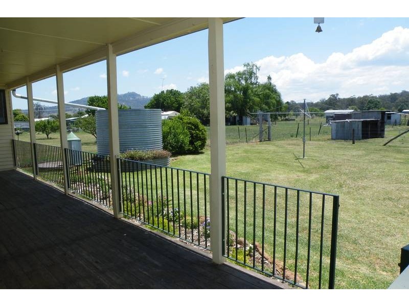 33 Maria Street, Wallabadah NSW 2343