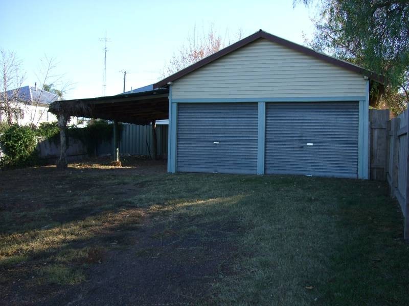 136 Hawker Street, Quirindi NSW 2343