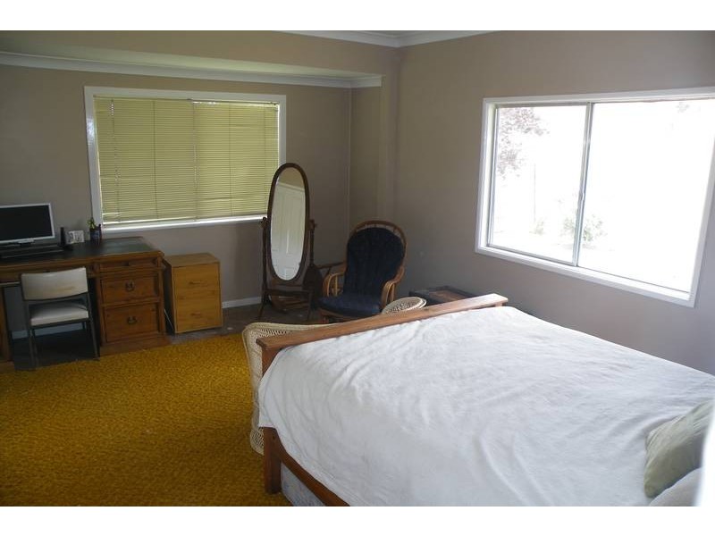 .. Fullers Lane, Wallabadah NSW 2343