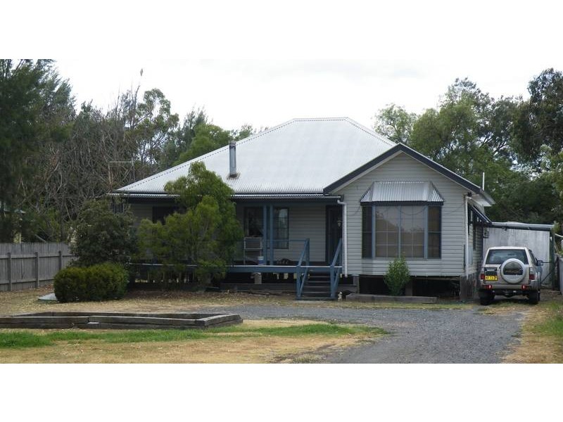 46 Coach Street, Wallabadah NSW 2343