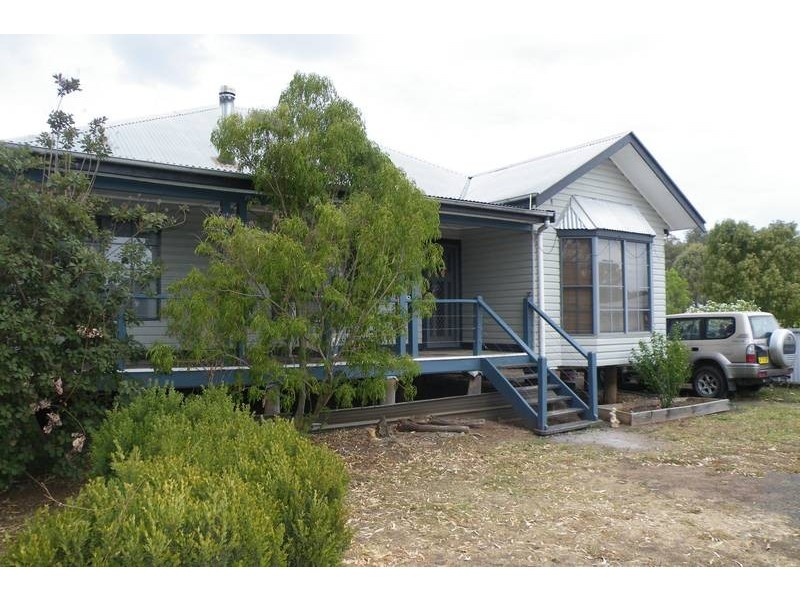 46 Coach Street, Wallabadah NSW 2343