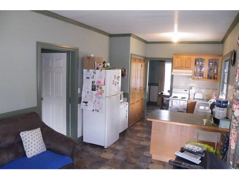46 Coach Street, Wallabadah NSW 2343