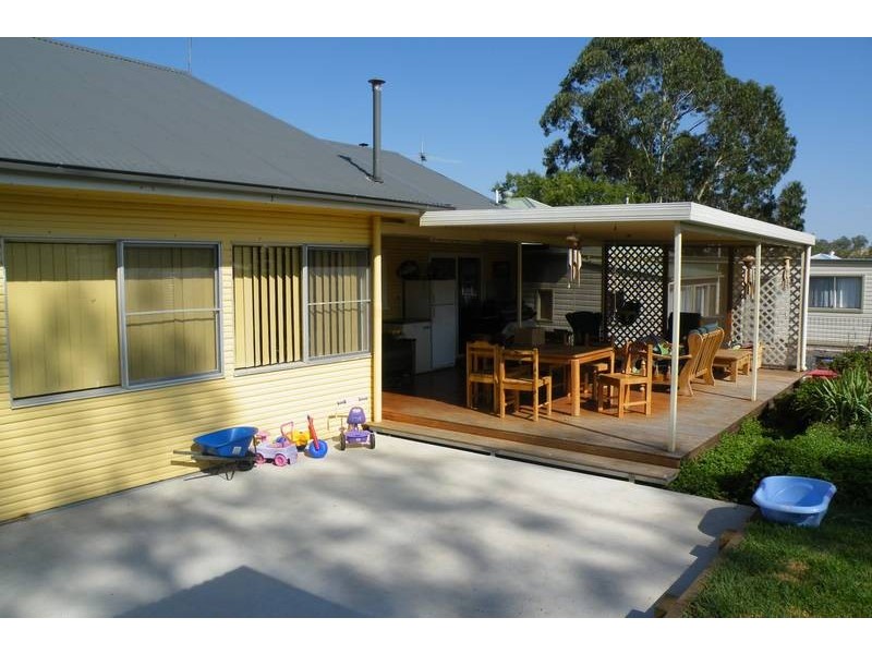 62 Learmonth Street, Willow Tree NSW 2339