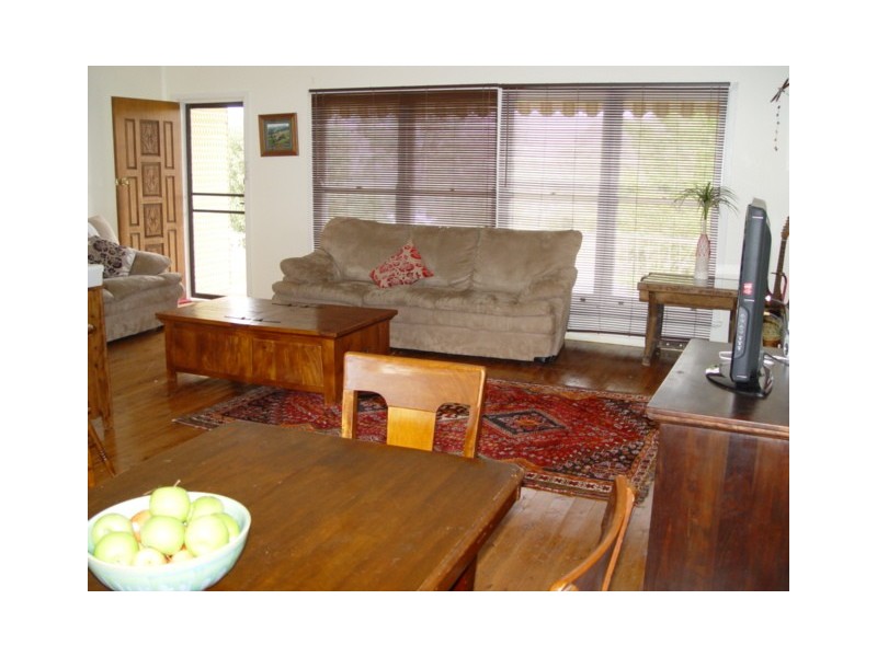 62 Learmonth Street, Willow Tree NSW 2339
