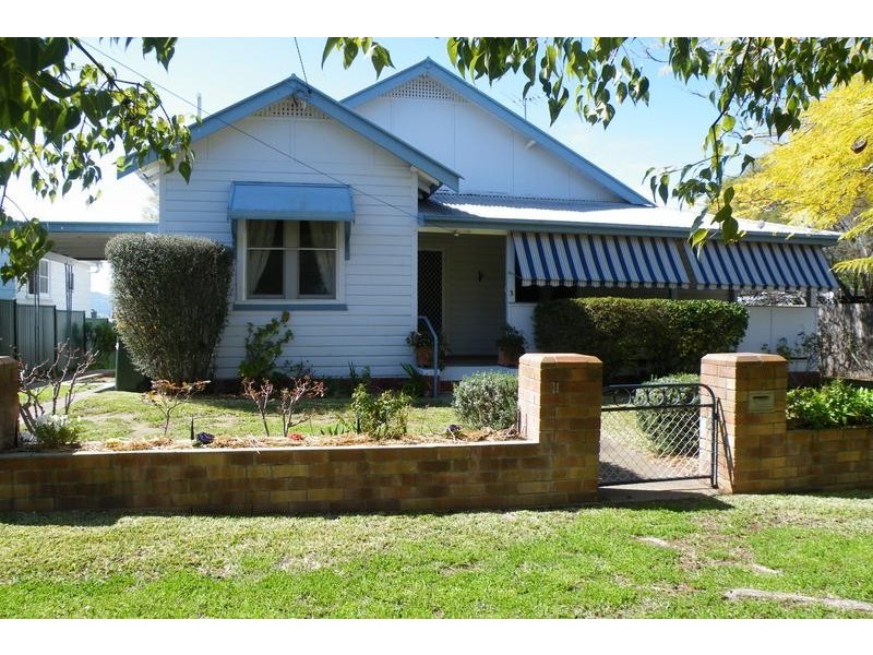 3 Lee Avenue, Quirindi NSW 2343