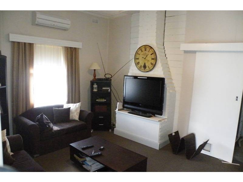 19 Russell Street, Werris Creek NSW 2341