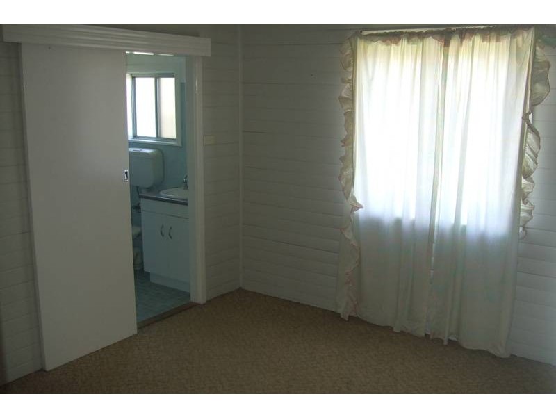 16 New England Highway, Willow Tree NSW 2339