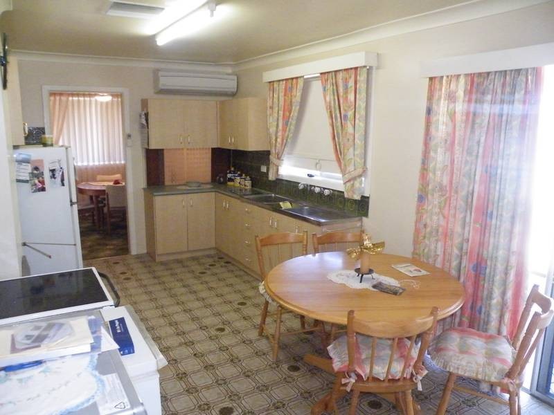 186 Hawker Street, Quirindi NSW 2343