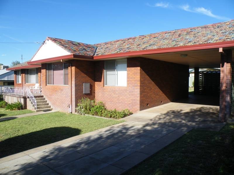 184 Hawker Street, Quirindi NSW 2343