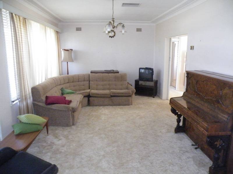 184 Hawker Street, Quirindi NSW 2343