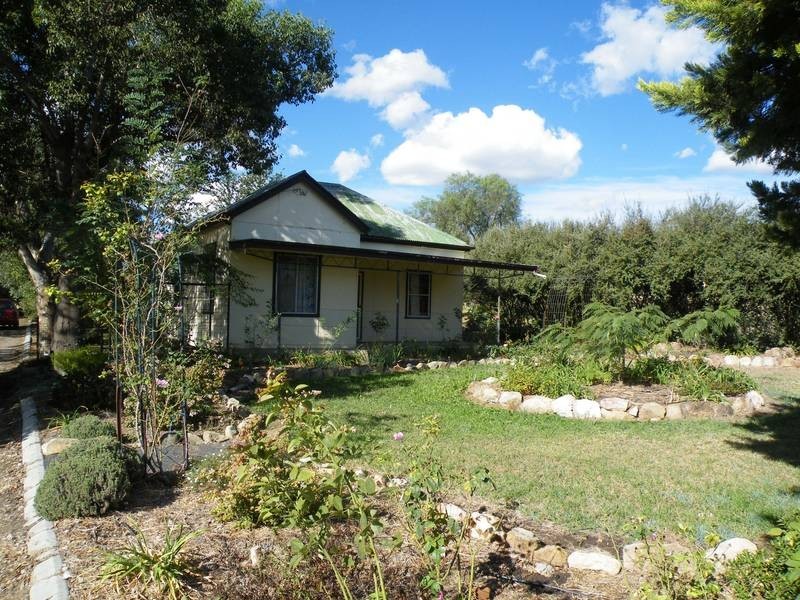 4A Taylor Street, Quirindi NSW 2343